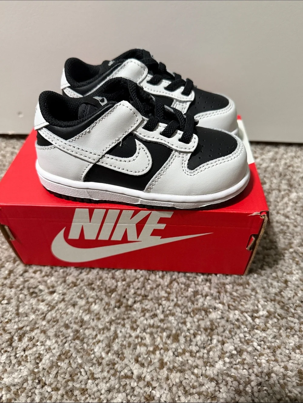 Kids Nike Dunk Low  black/platinum tint